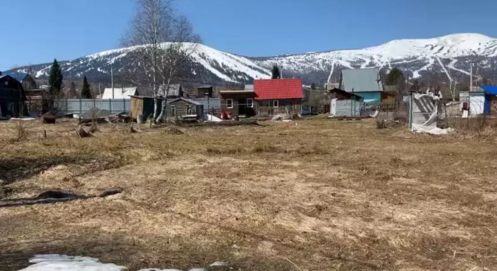 Участок в Кемеровская область, Таштагольский район, Шерегешское ... - Фото 0