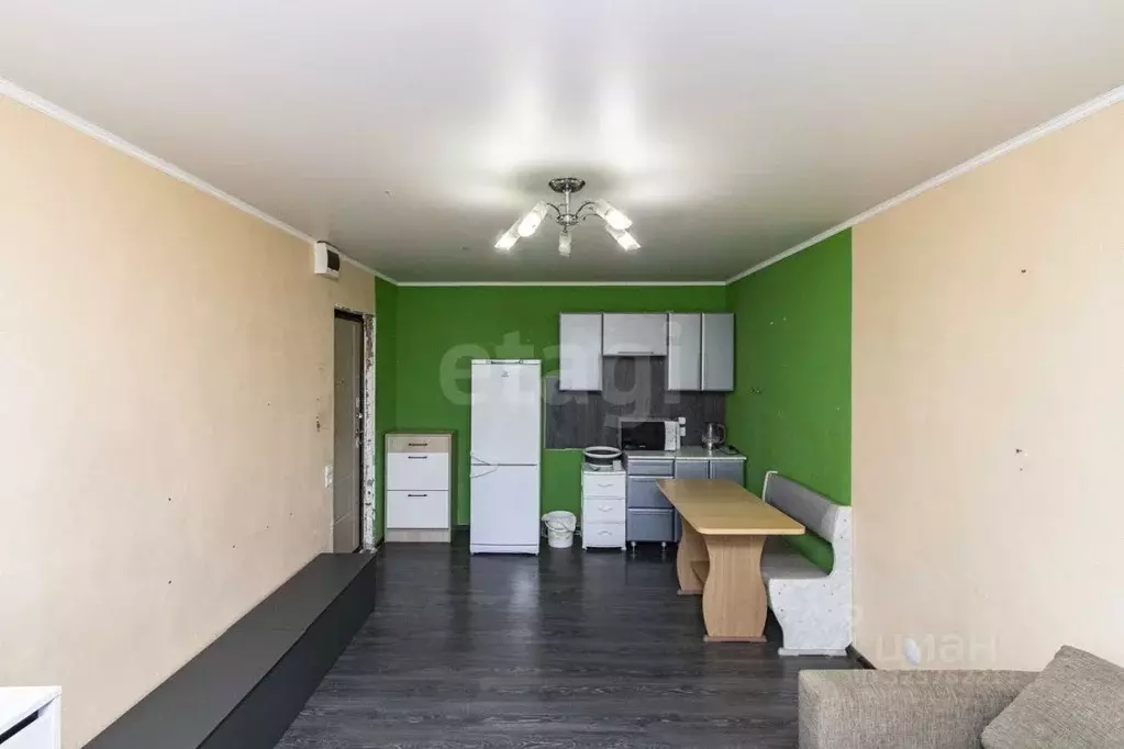 Комната Тюменская область, Тюмень ул. Республики, 218 (18.4 м) - Фото 1