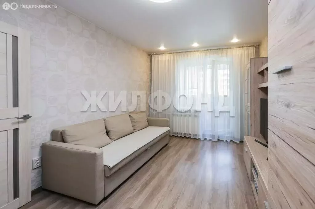 1-комнатная квартира: Новосибирск, улица Серафимовича, 26 (33.9 м) - Фото 1
