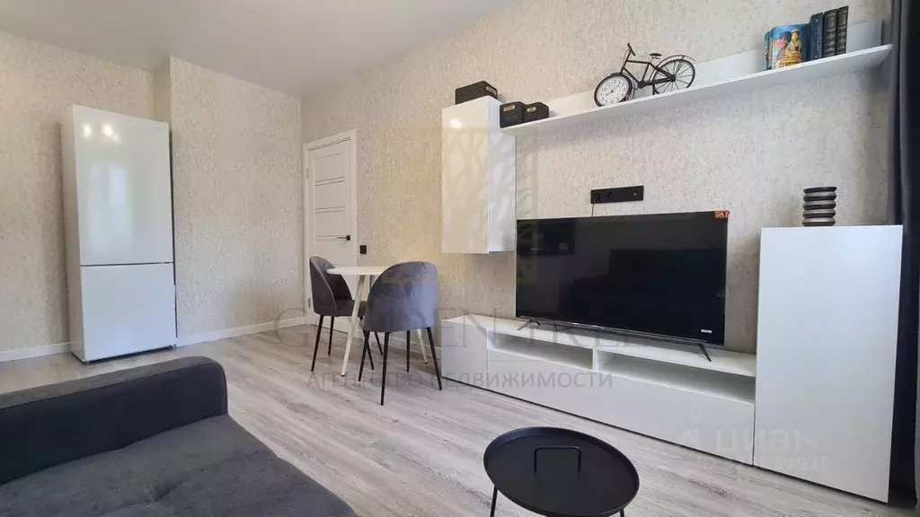 1-к кв. Москва ул. Юлиана Семенова, 8к2 (37.5 м) - Фото 2