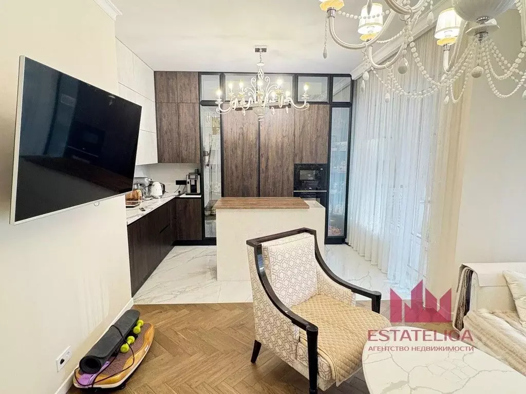 3-к кв. Москва бул. Небесный, 1к1 (108.1 м) - Фото 1