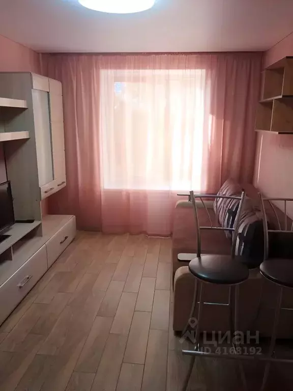 1-к кв. Крым, Керчь ул. Степана Разина, 5 (27.0 м) - Фото 1