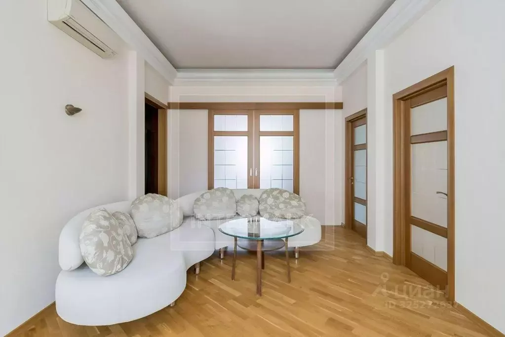 4-к кв. Москва Малая Бронная ул., 36 (100.0 м) - Фото 2