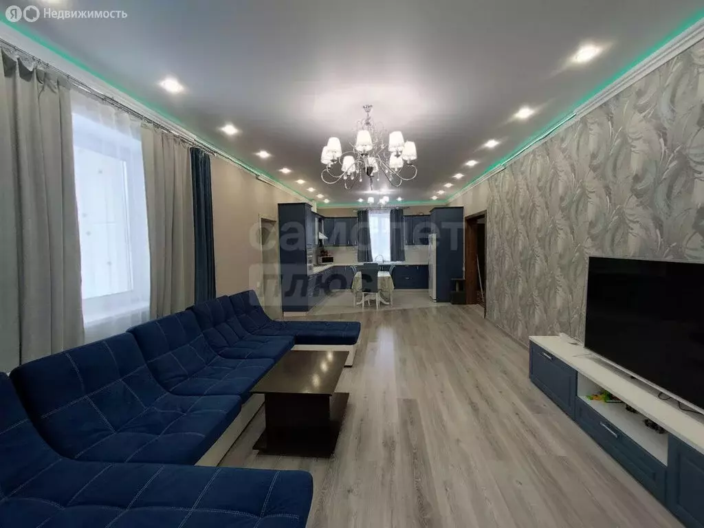 Дом в село Ивановка, Загородная улица, 1 (241.4 м) - Фото 1