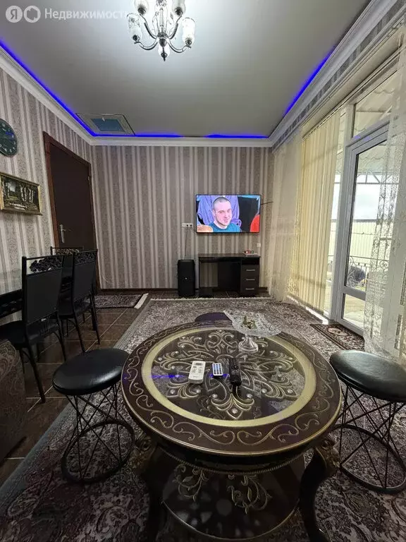 Дом в село Хазар, 1-я Приморская улица, 4 (100 м) - Фото 1