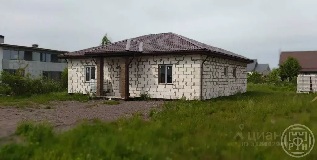 Дом в Санкт-Петербург, Санкт-Петербург, Петергоф ш. Ольгинское (126 м) - Фото 1