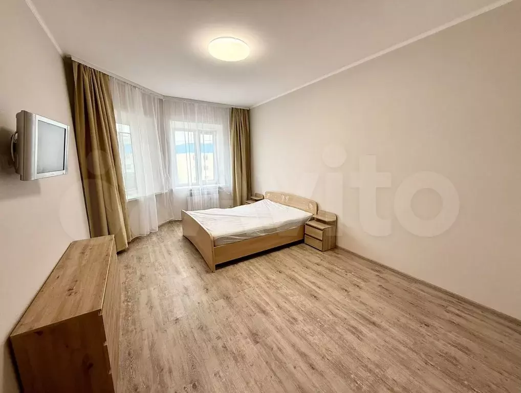 1-к. квартира, 45 м, 9/10 эт. - Фото 1