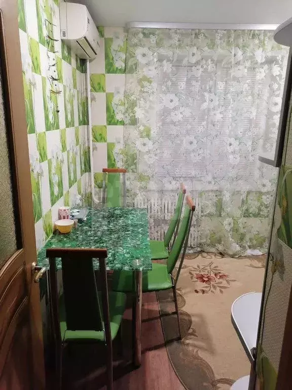 1-к. квартира, 35 м, 1/10 эт. - Фото 1