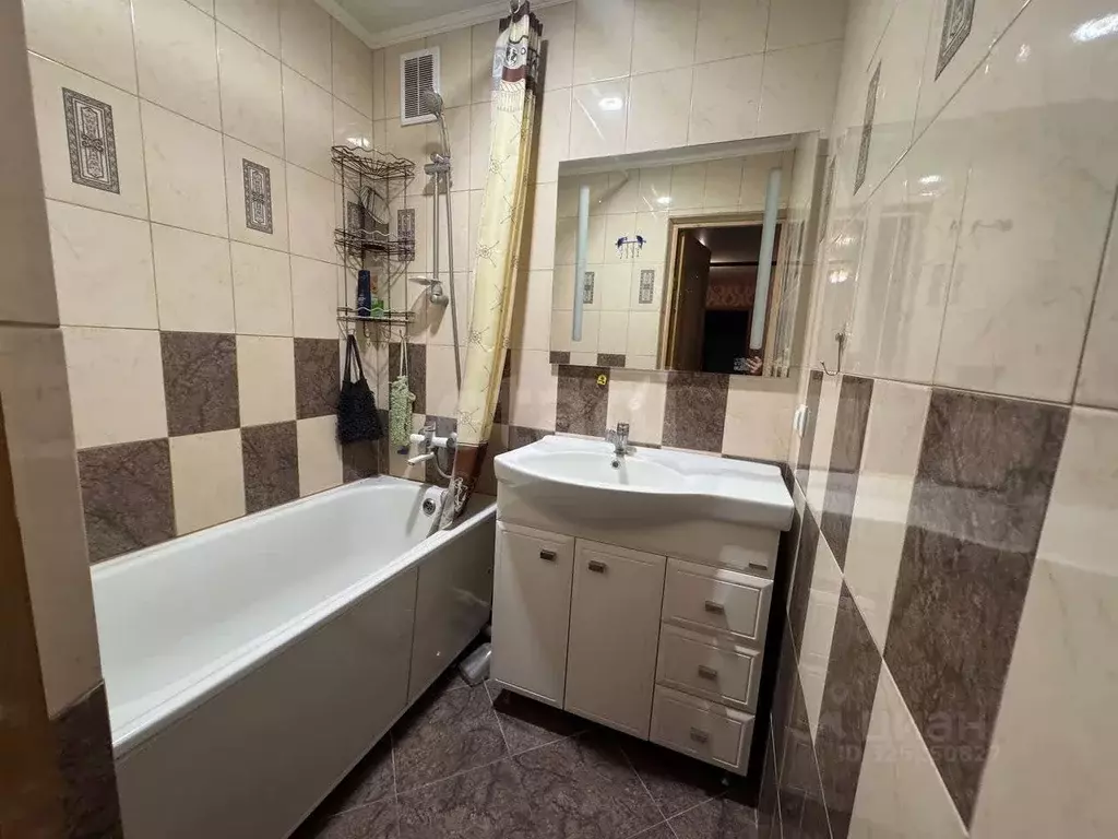 2-к кв. Курганская область, Шадринск ул. Птицекомбината, 18А (50.4 м) - Фото 1