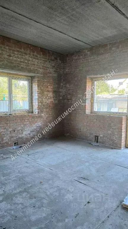 Дом в Ростовская область, Таганрог ул. Розы Люксембург (196 м) - Фото 2