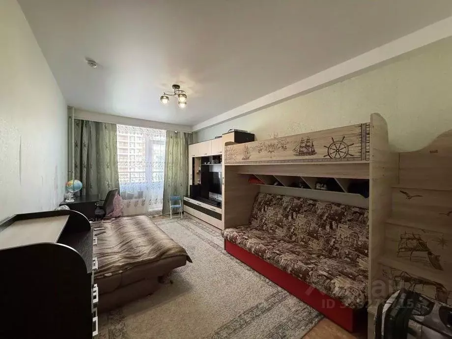 1-к кв. Пермский край, Березники Усольский-2 мкр, ул. Строителей, 8 ... - Фото 1