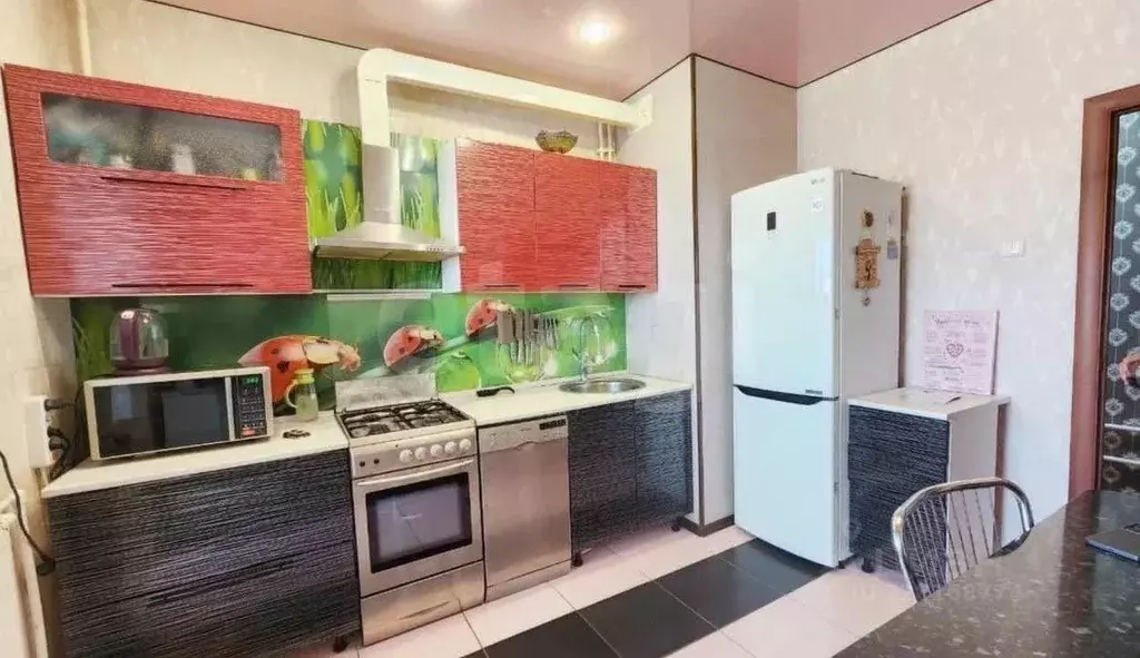 3-к кв. Ямало-Ненецкий АО, Новый Уренгой Оптимистов мкр, 2/2 (90.9 м) - Фото 1