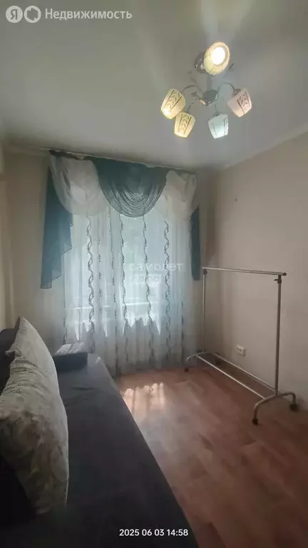 2-комнатная квартира: Астрахань, улица Нариманова, 2Д (42 м) - Фото 1