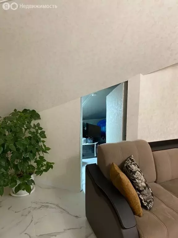 2-комнатная квартира: Геленджик, улица Толстого, 51 (61 м) - Фото 0