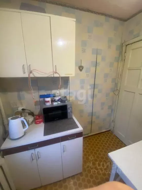 3-к кв. Свердловская область, Екатеринбург ул. Уктусская, 33 (41.8 м) - Фото 1