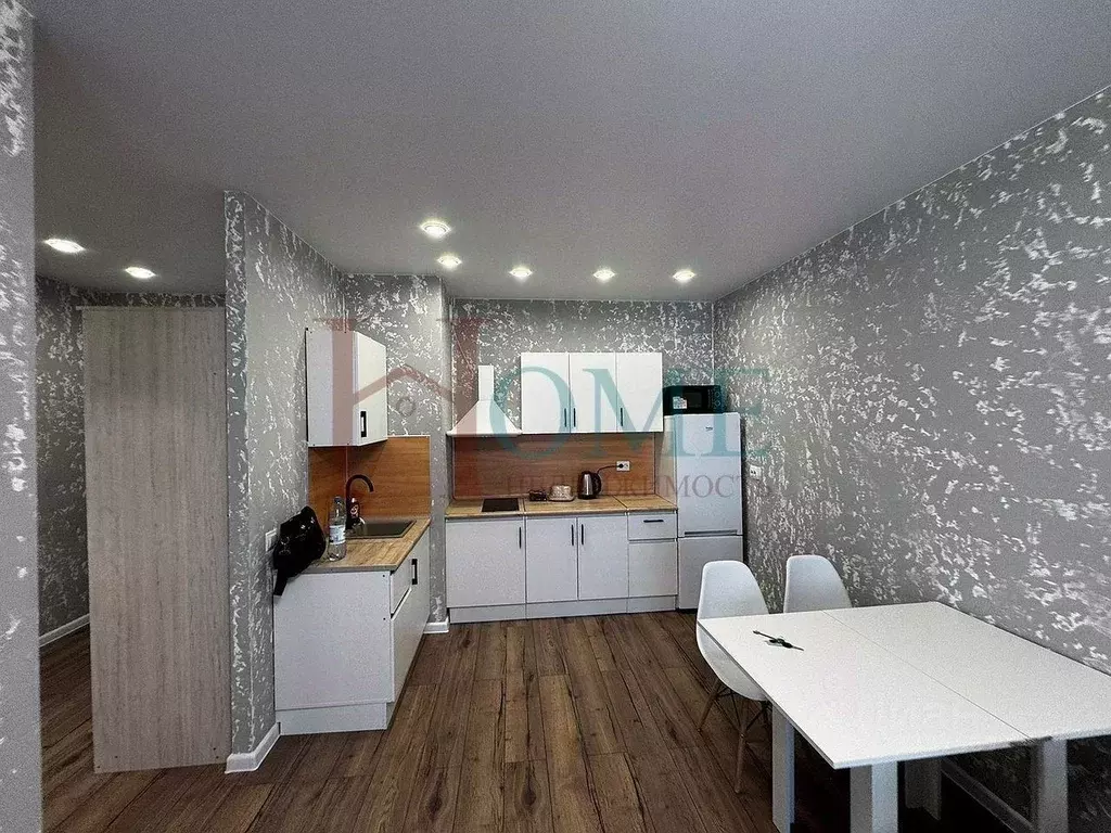 2-к кв. Новосибирская область, Новосибирск ул. Коминтерна, 89 (40.5 м) - Фото 1