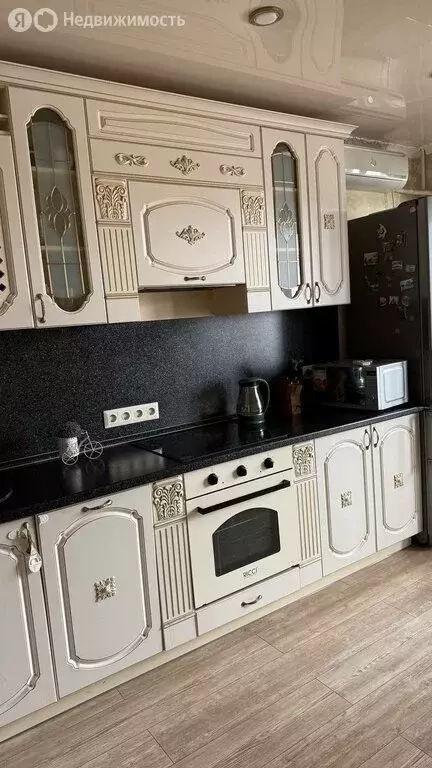 2-комнатная квартира: Волгоград, улица Хользунова, 36/1 (75 м) - Фото 0