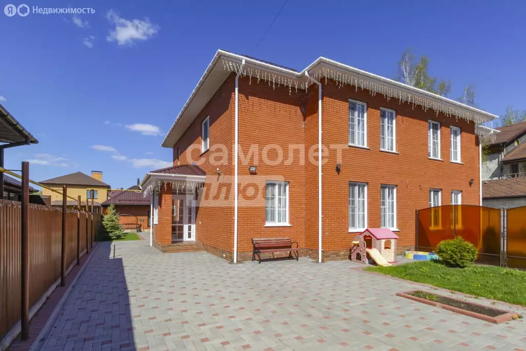 Дом в Омск, Щедрая улица, 50 (149.2 м) - Фото 0