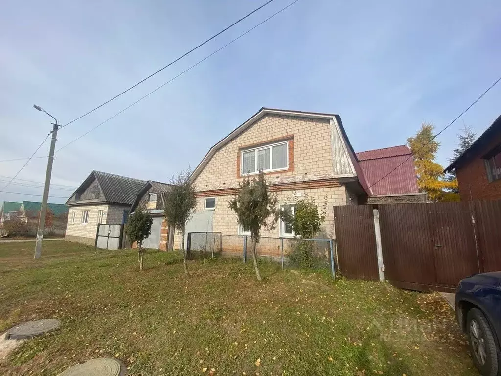 Дом в Удмуртия, Сарапул Северный жилрайон, ул. Радищева, 42 (74 м) - Фото 1