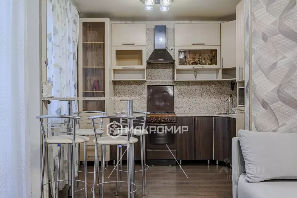 2-к кв. Татарстан, Казань ул. Восстания, 123 (46.7 м) - Фото 1