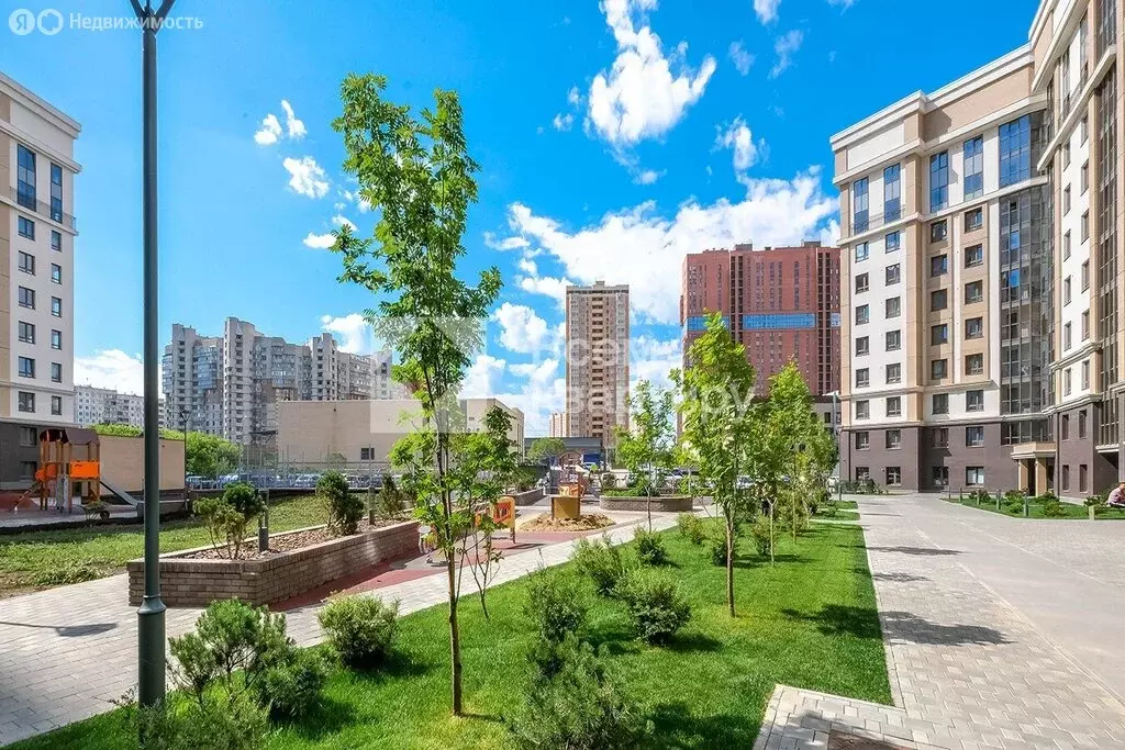 3-комнатная квартира: Новосибирск, улица Фрунзе, 252/1 (63.8 м) - Фото 0