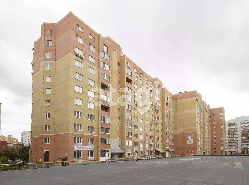 2-к кв. Тюменская область, Тюмень Депутатская ул., 80к2 (102.9 м) - Фото 1