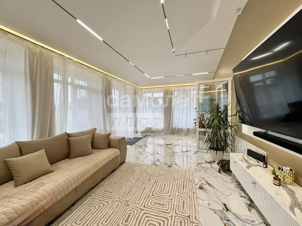 Дом в Калужская область, Дзержинский район, Дворцы с/пос, д. ... - Фото 2