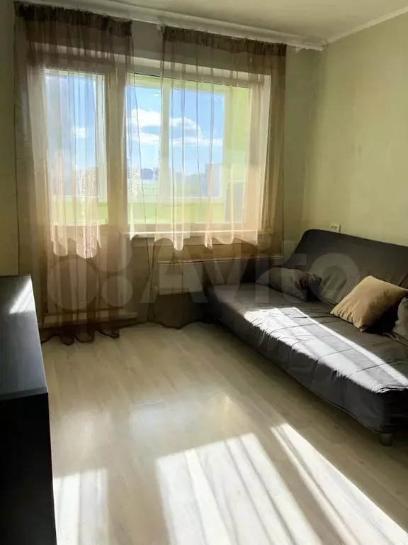 1-к. квартира, 32 м, 9/9 эт. - Фото 0