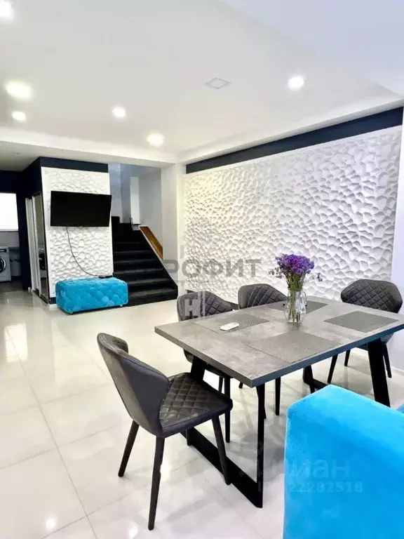 Дом в Крым, Алушта ул. Сергеева-Ценского, 3к2 (177 м) - Фото 1