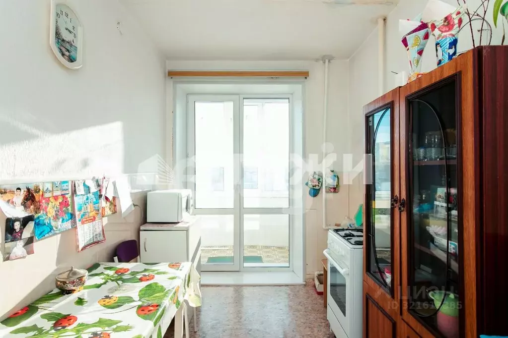 3-к кв. Ханты-Мансийский АО, Ханты-Мансийск ул. Кирова, 39 (65.6 м) - Фото 0