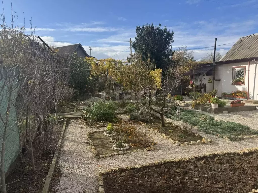 Участок в Севастополь Маяк-1 садовое товарищество, 184 (6.7 сот.) - Фото 1