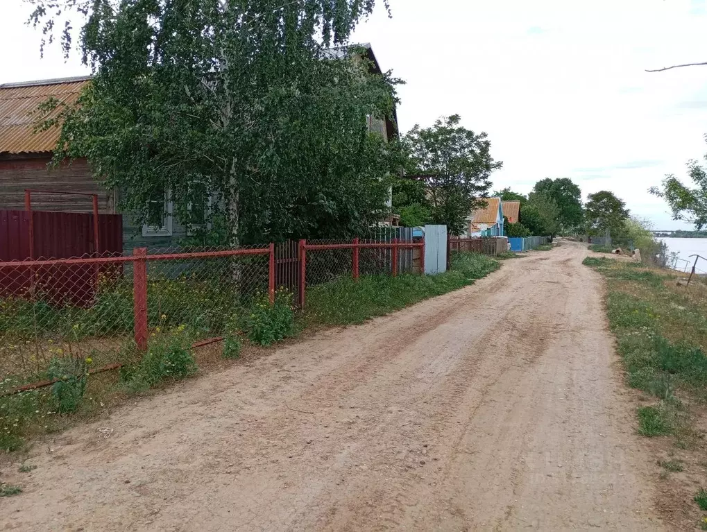 Дом в Астраханская область, Приволжский район, пос. Стеклозавода ... - Фото 0