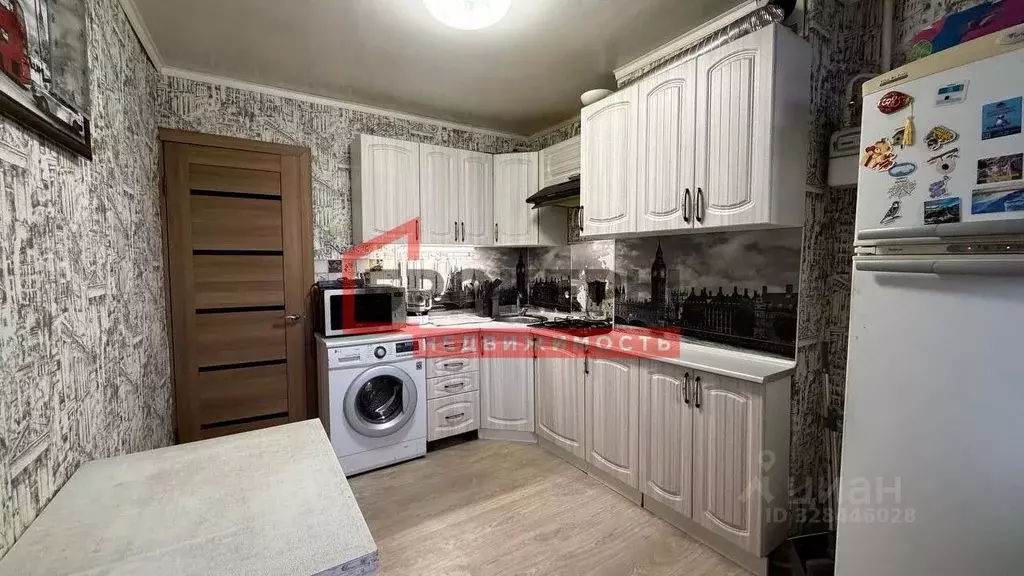 1-к кв. Севастополь просп. Октябрьской Революции, 32 (38.6 м) - Фото 1