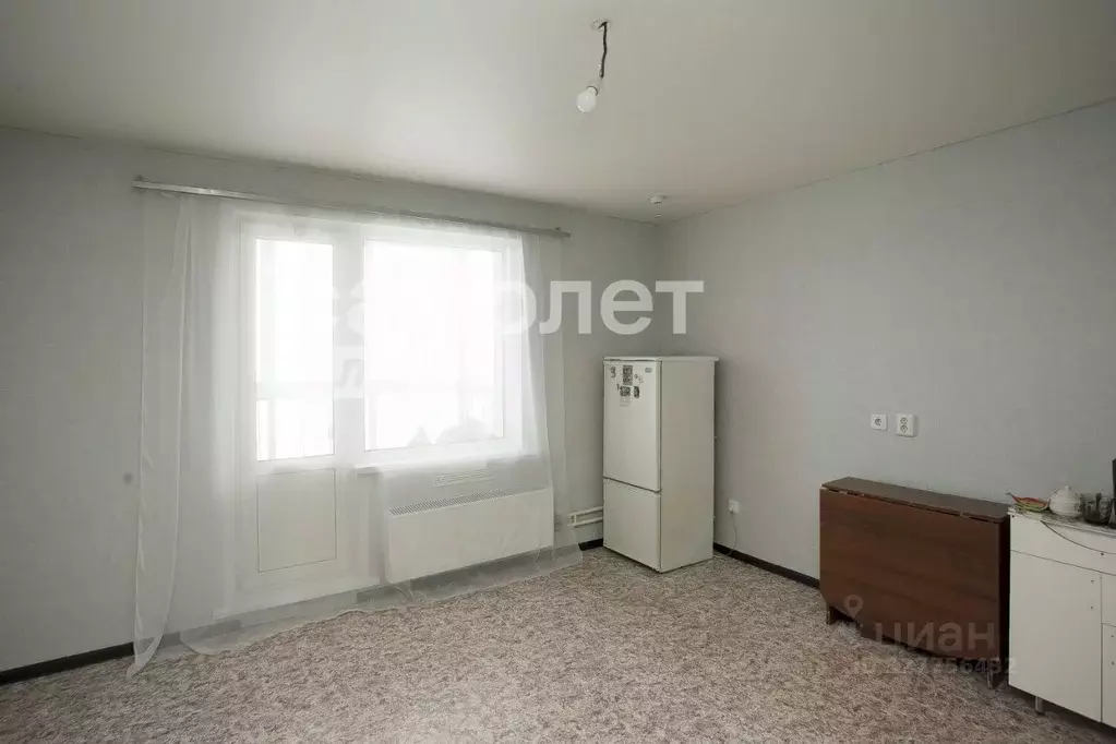 Студия Кемеровская область, Кемерово ул. Дегтярева, 3 (25.2 м) - Фото 1