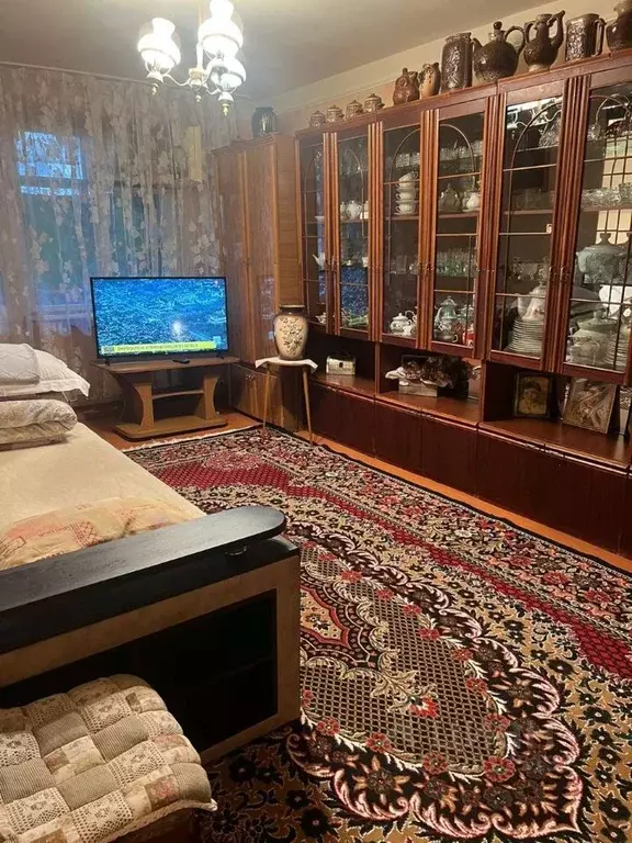 2-к кв. Карачаево-Черкесия, Черкесск Парковая ул., 3 (45.0 м) - Фото 1