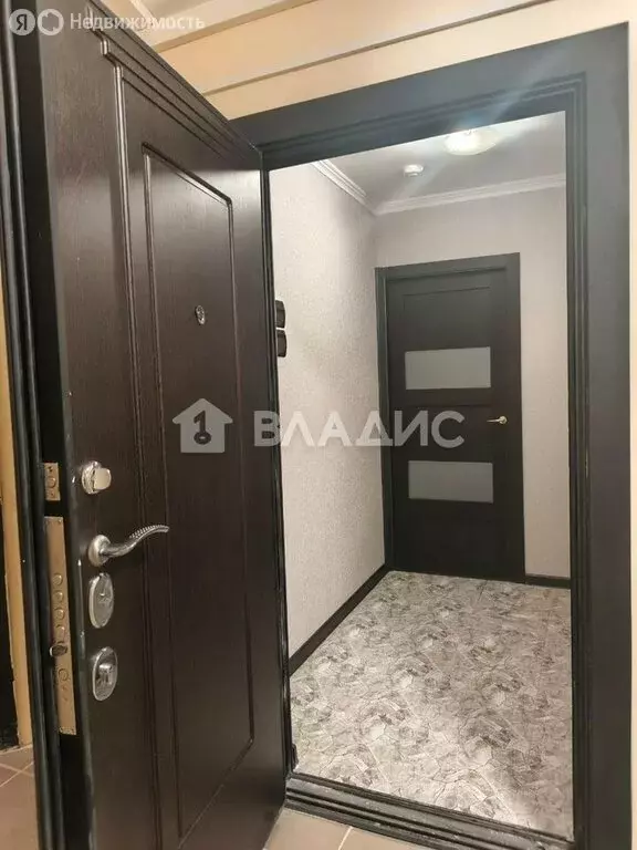 Квартира-студия: Мурино, улица Шувалова, 28 (28 м) - Фото 2