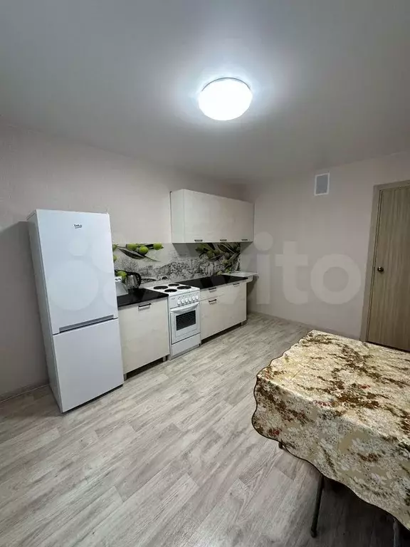 2-к. квартира, 64 м, 1/18 эт. - Фото 1