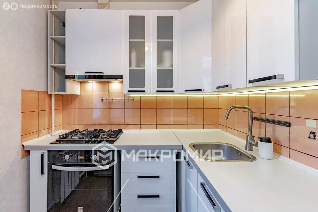 3-комнатная квартира: Санкт-Петербург, проспект Стачек, 212 (41.8 м) - Фото 2