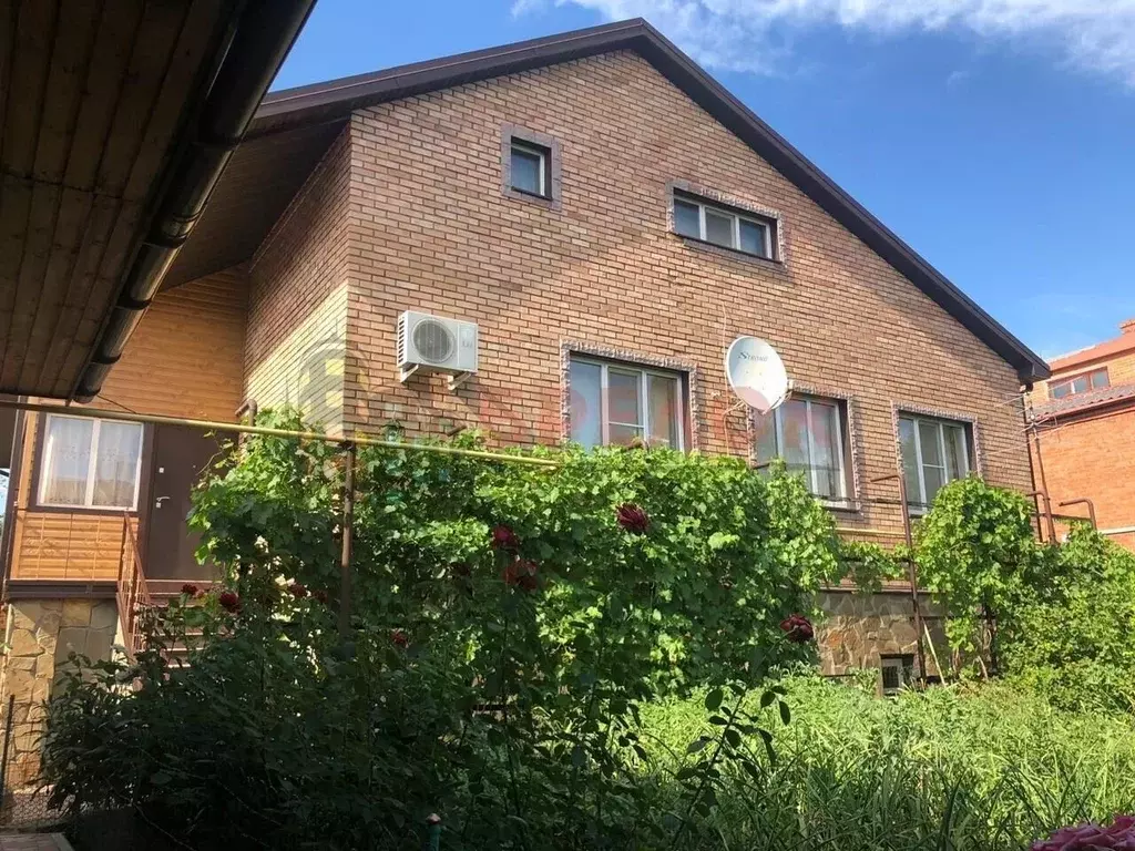 Дом в Ростовская область, Миллерово ул. Подвойского, 81 (320 м) - Фото 2