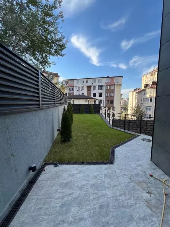 Дом в Краснодарский край, Сочи Виноградная ул., 123 (190 м) - Фото 1