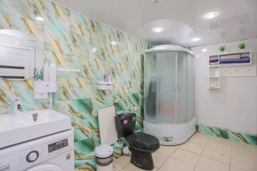 Дом в Иркутская область, Ангарск Юбилейное СНТ, ул. 6-я, 73 (220 м) - Фото 1