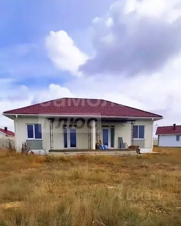 Коттедж в Крым, Сакский район, Суворовское с/пос, с. Лиманное  (58 м) - Фото 1