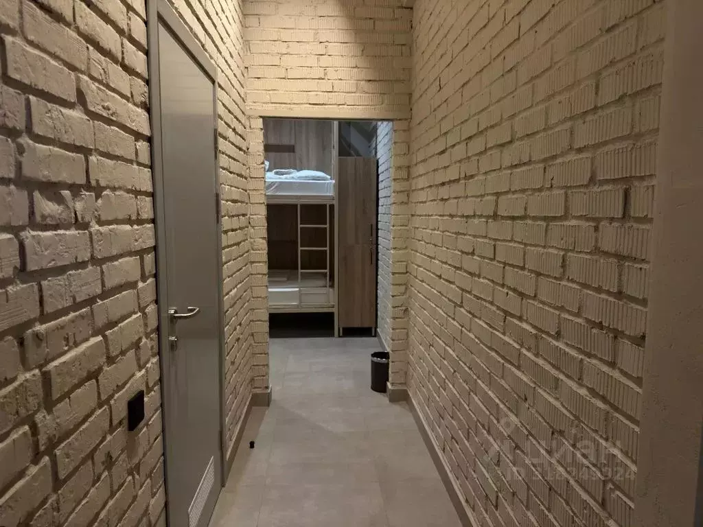 Комната Кабардино-Балкария, Нальчик ул. Суворова, 7 - Фото 0