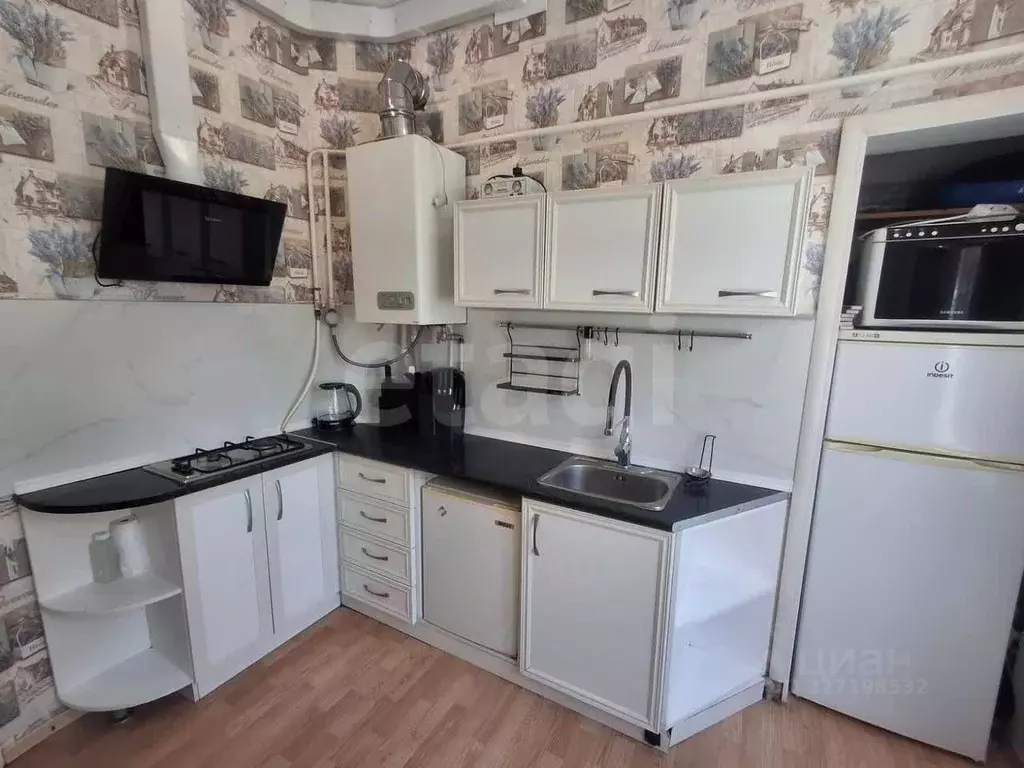 2-к кв. Крым, Симферополь ул. Гоголя (58.0 м) - Фото 2