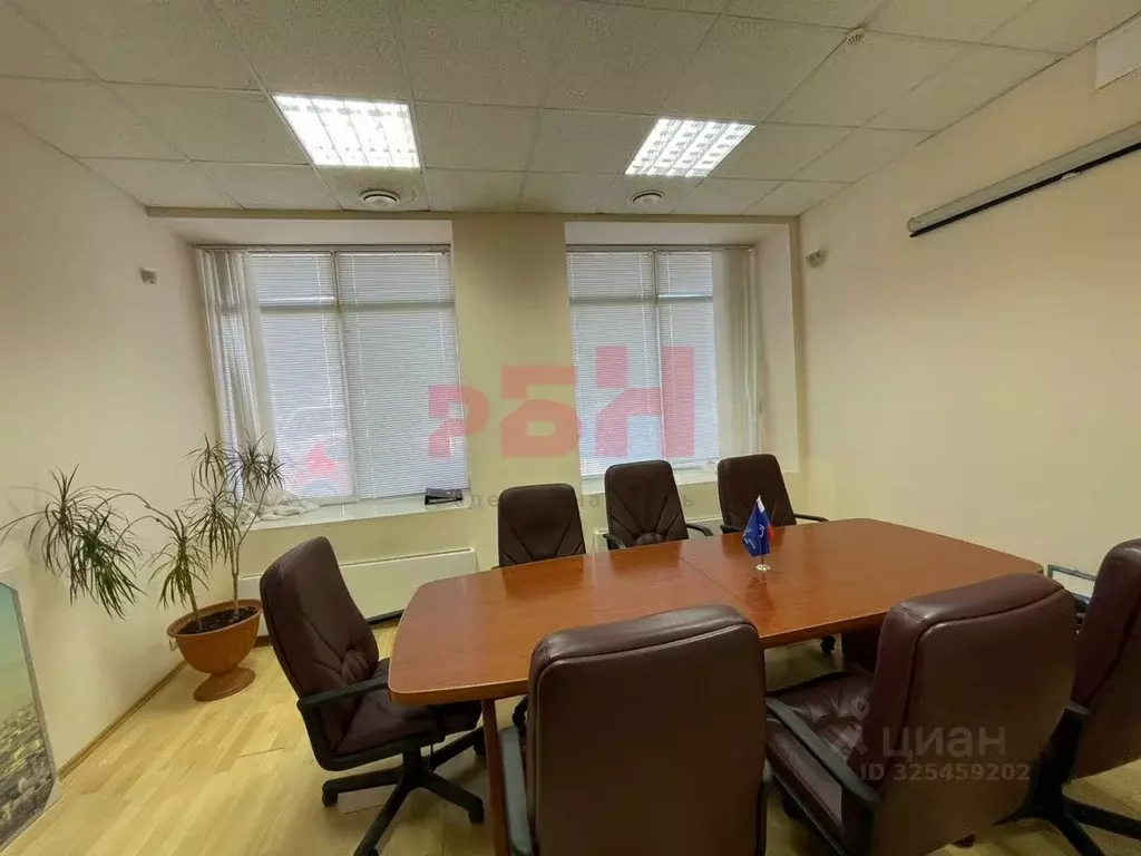 Помещение свободного назначения в Пензенская область, Пенза ... - Фото 0