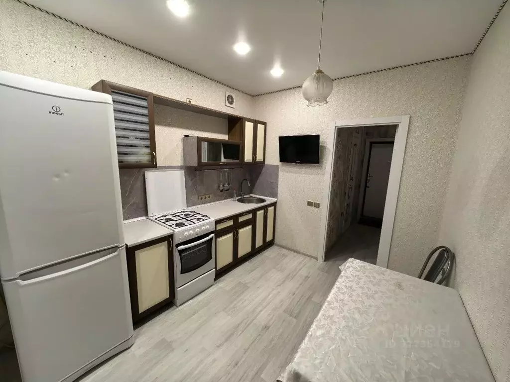 2-к кв. Татарстан, Альметьевск ул. Шевченко, 176 (56.0 м) - Фото 2