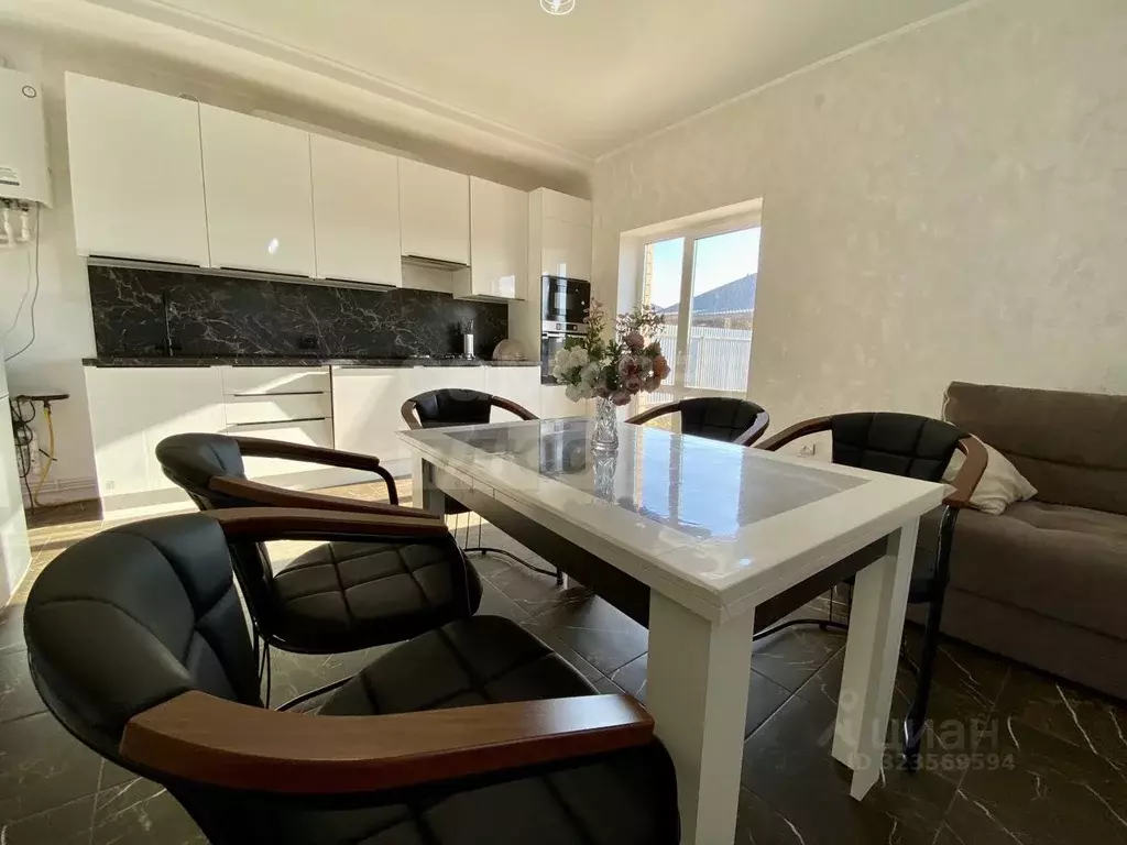 Дом в Оренбургская область, Оренбургский район, Ивановский сельсовет, ... - Фото 0