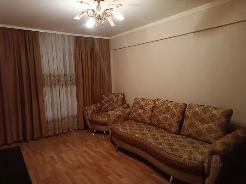 1-к кв. Омская область, Омск ул. Вострецова, 3 (30.0 м) - Фото 1