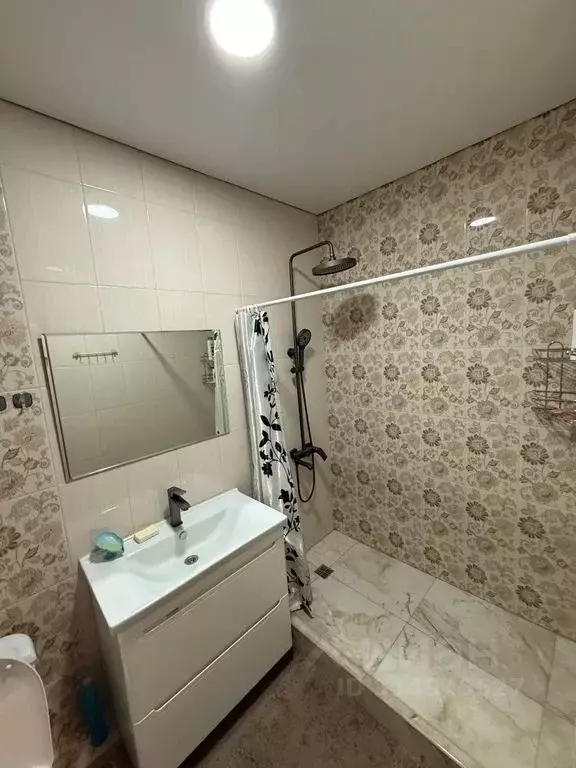 1-к кв. Дагестан, Махачкала ул. Времена Года, 1 (45.0 м) - Фото 1