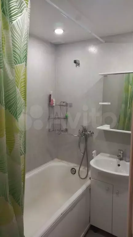 1-к. квартира, 32 м, 4/9 эт. - Фото 1